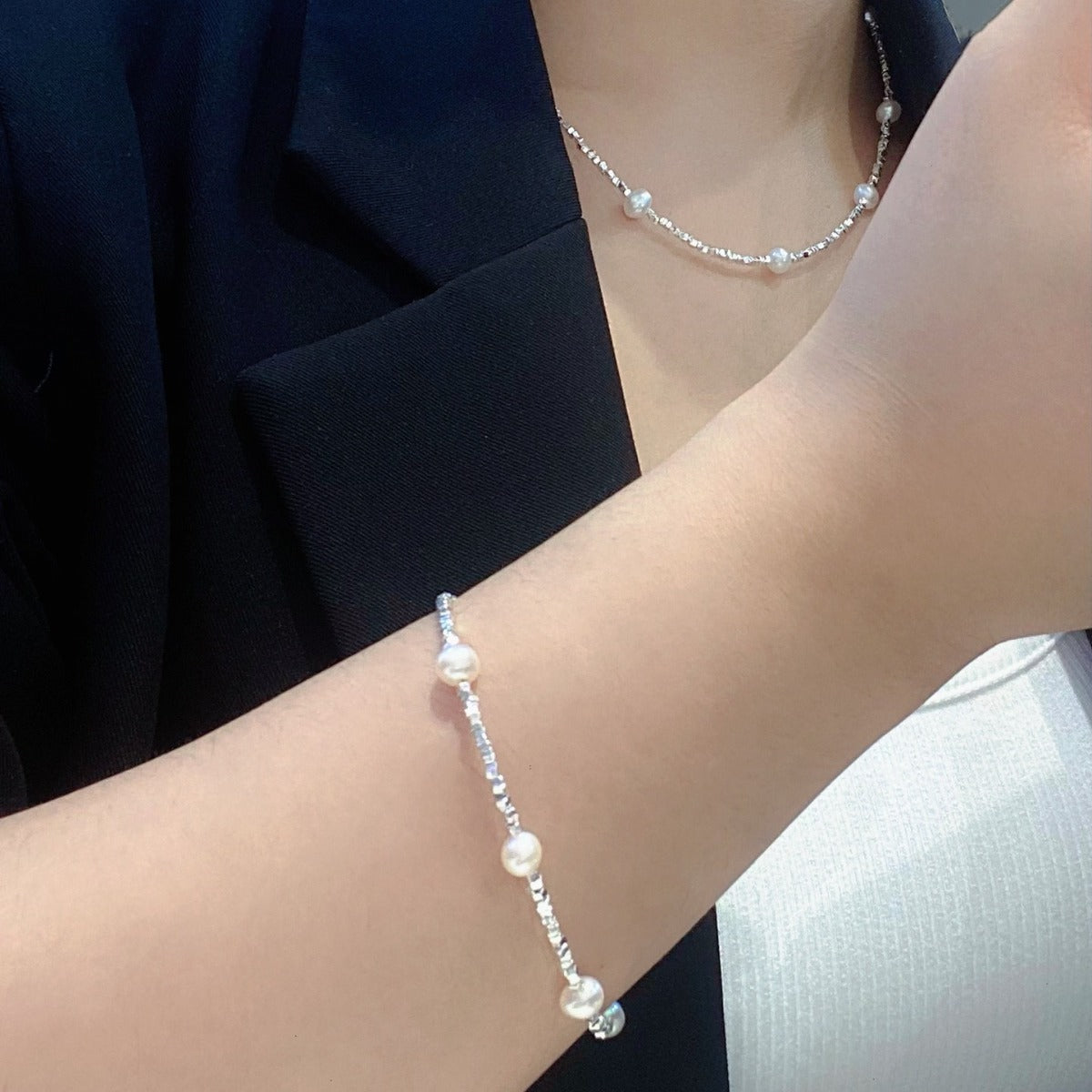 8b879d22-f2a6-4e75-9d84-9f9aed82a812