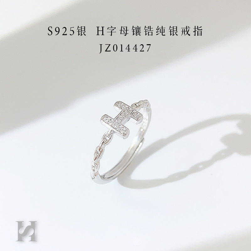 aeff1001-77a9-4f8f-877a-735e63545c0b