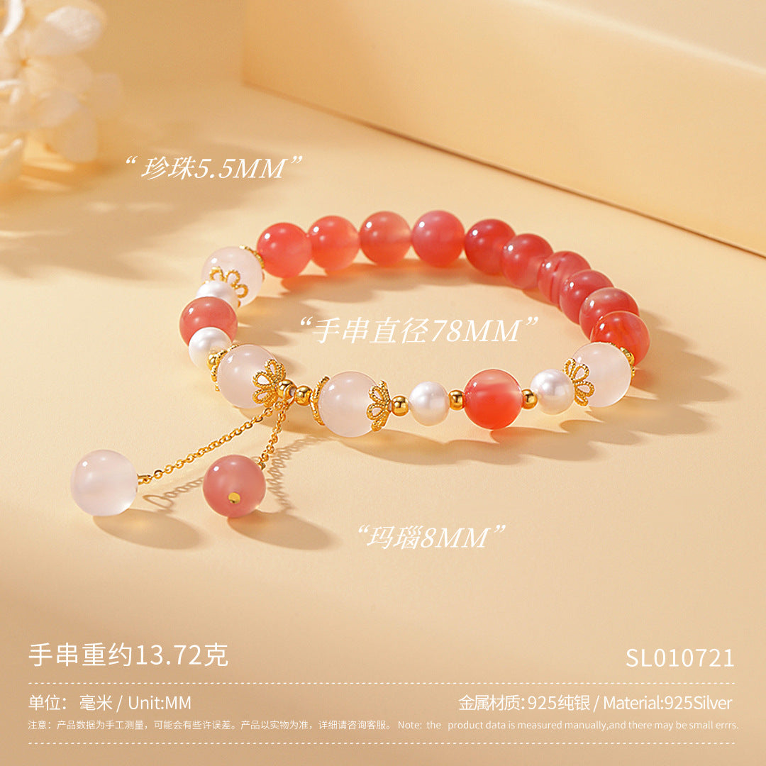 c3c8d924-eb46-4c89-8ab1-2a5cf711c60e